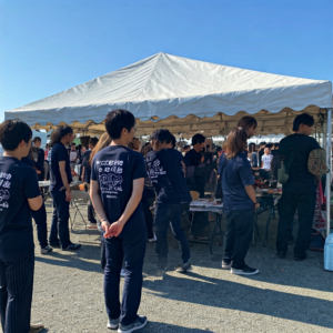 イベントスタッフTシャツの重要性と選び方